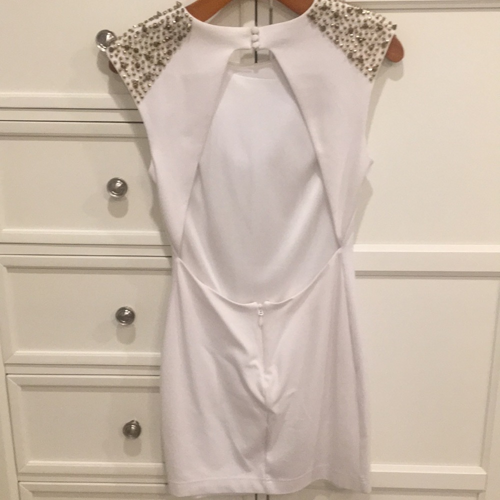 White with gold detail Bebe dress size XS - Picture 2 of 5